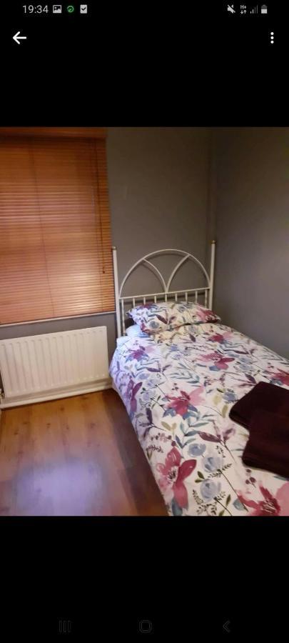 Mels Accomodation Леттеркенни Экстерьер фото